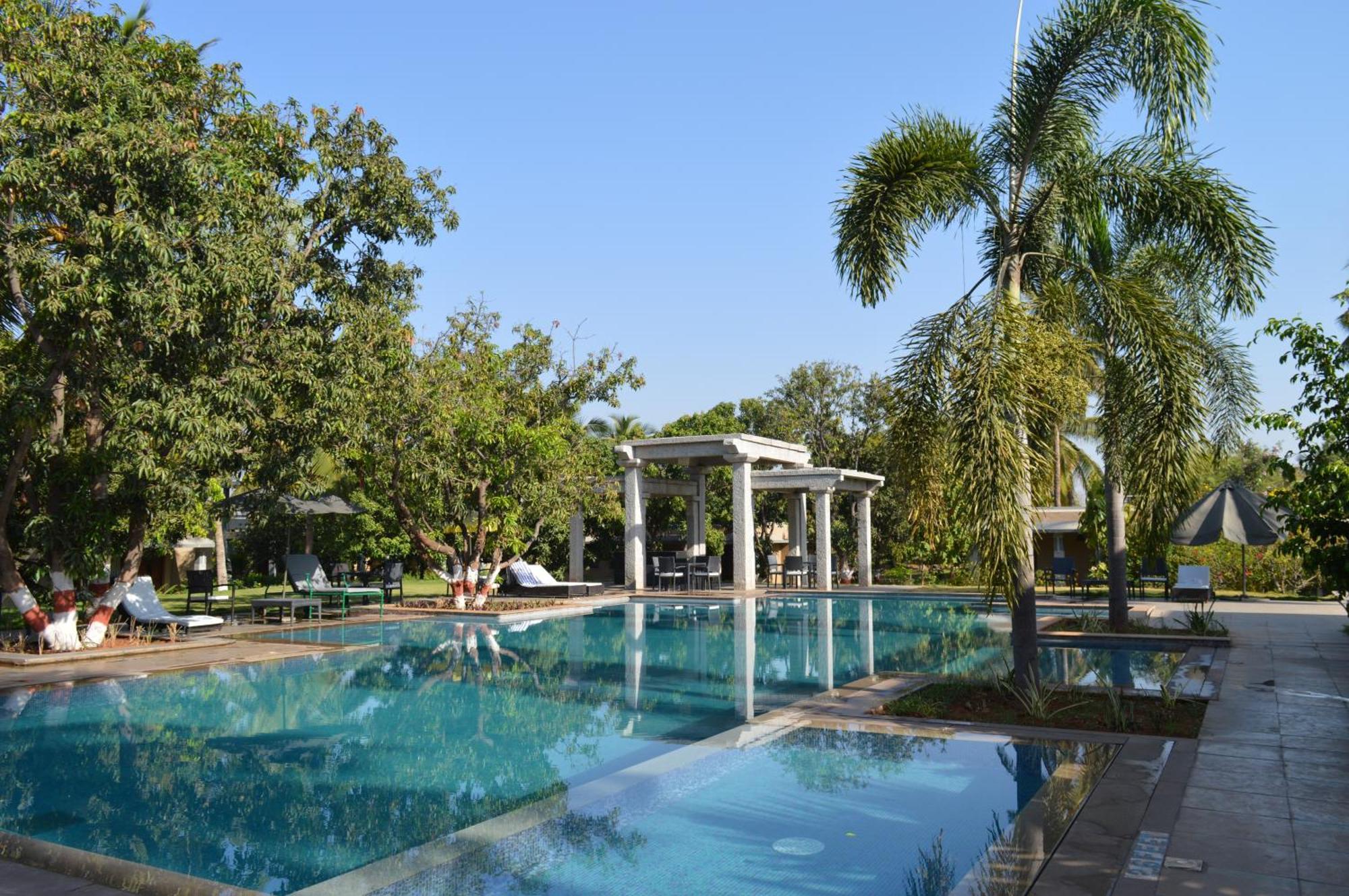 Heritage Resort Hampi Exterior foto