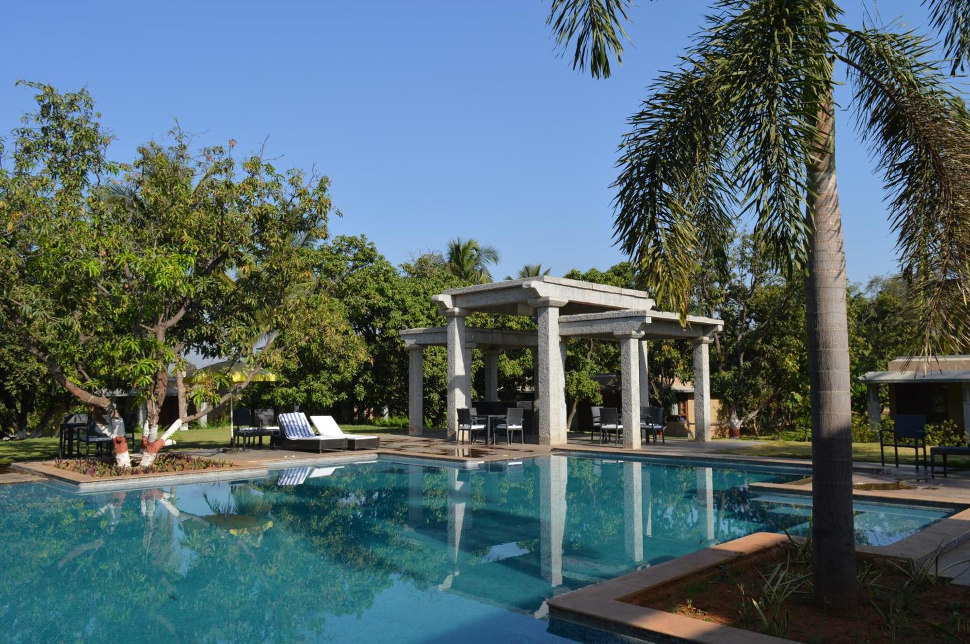 Heritage Resort Hampi Exterior foto